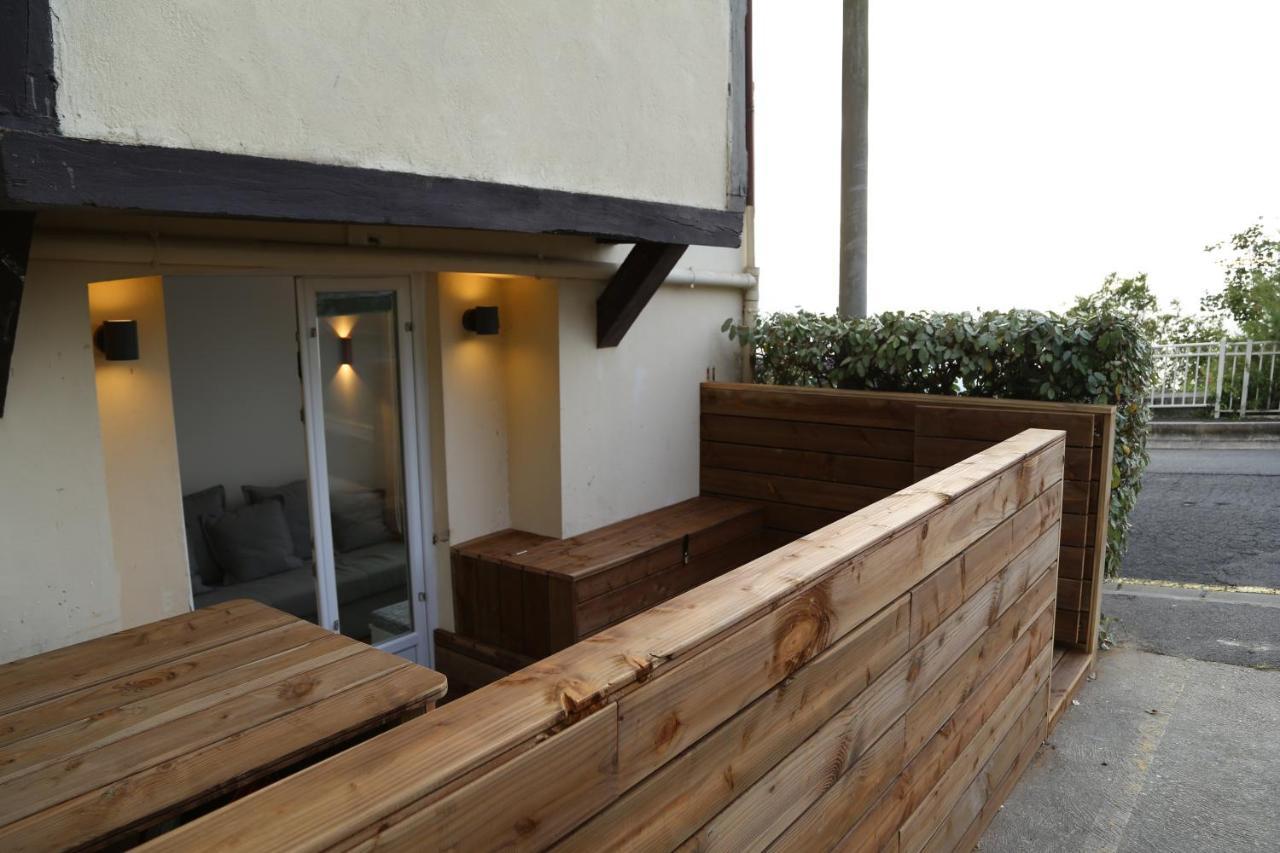 Appartement Face Mer Avec Terrasse Et Parking Трувіль-сюр-Мер Екстер'єр фото